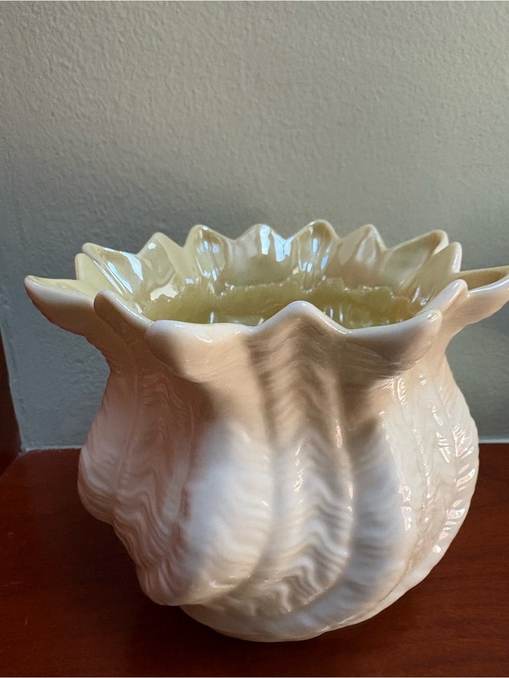 Belleek Neptune Shell Twisted Vase